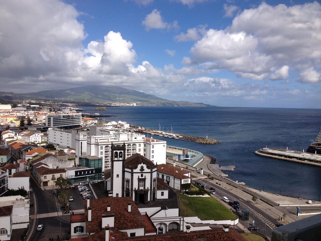 Apartamentos Solmar 15º Πόντα Ντελγκάντα Εξωτερικό φωτογραφία