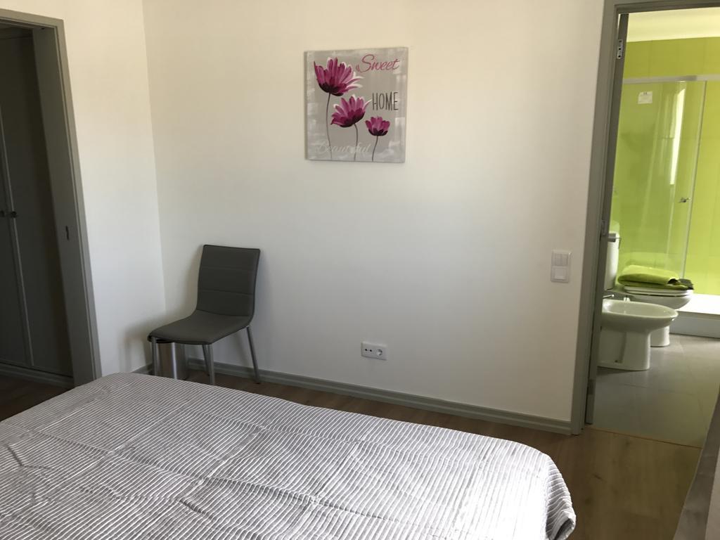 Apartamentos Solmar 15º Πόντα Ντελγκάντα Εξωτερικό φωτογραφία